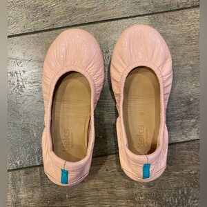 Little Miss Tieks Ballet Flats Patent Leather Cotton Candy Pink Girls Size 9